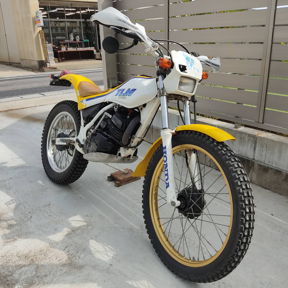 ホンダ MD15 Yahoo!オークション HONDA TLM200R 0 TLM200 R TLM 人気の 