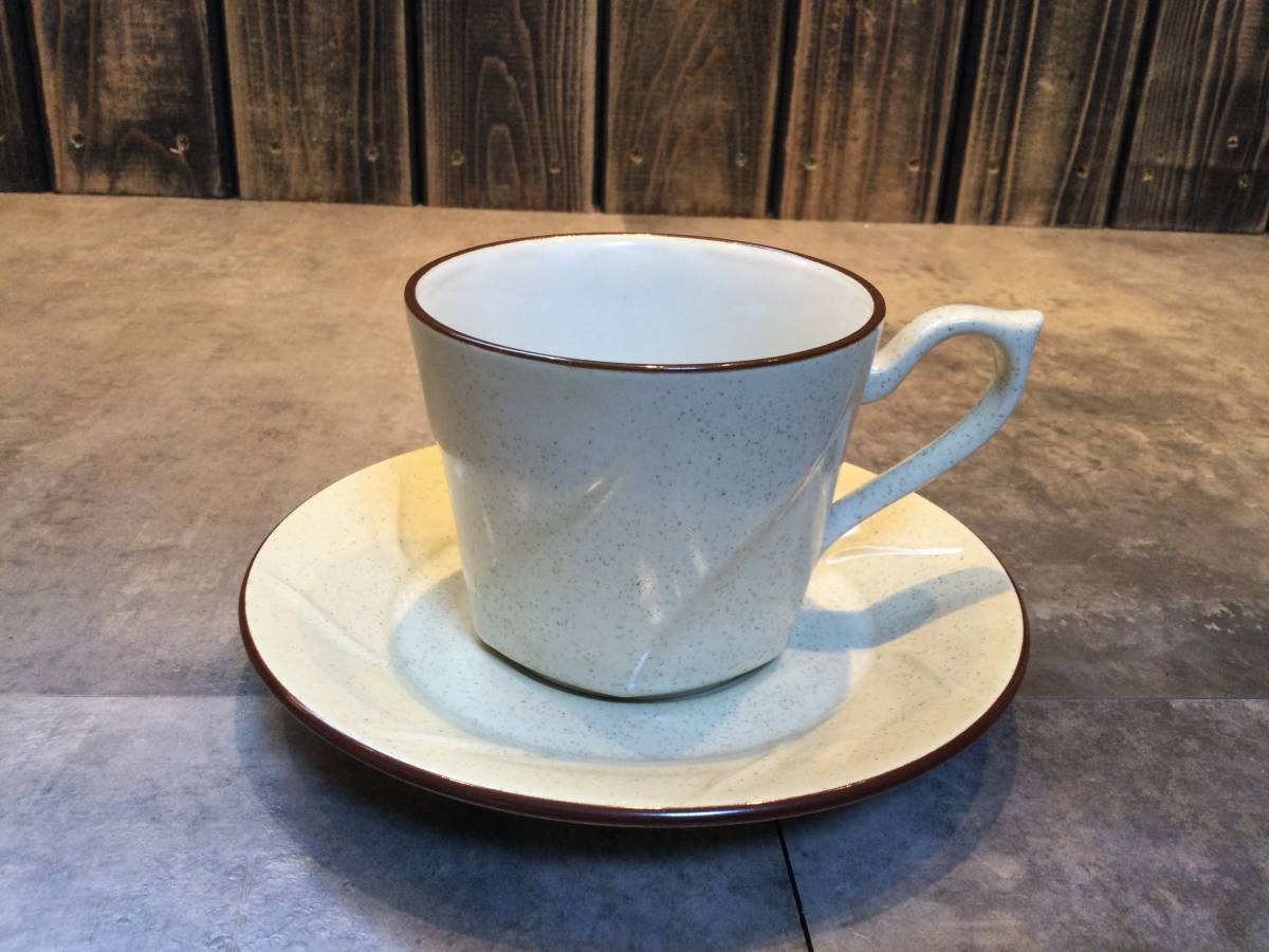 新品・未使用 昭和レトロ ノリタケ GENUINE STONEWARE カップ&ソーサー 