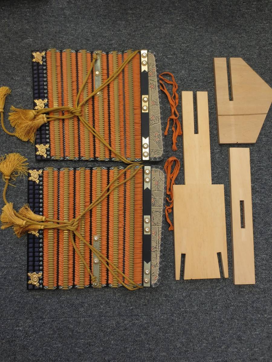 A3795 黒胴当世素掛 緋緘 等身大 鎧 兜 武具 箱付き 骨董品 甲冑 戦国