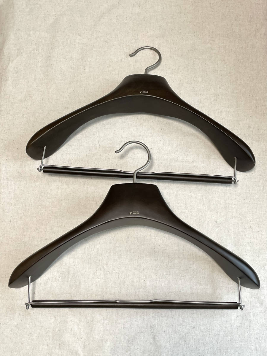 ★ NAKATA HANGER ナカタハンガー メンズスーツハンガー 2本セット NAKATA HANGER ナカタハンガー メンズスーツハンガー 2本 ① HANGER