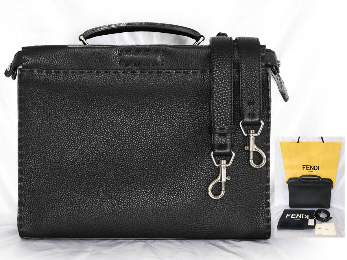 ピーカブー セレリア フェンディ FENDI レザー フィットミニ バッグ