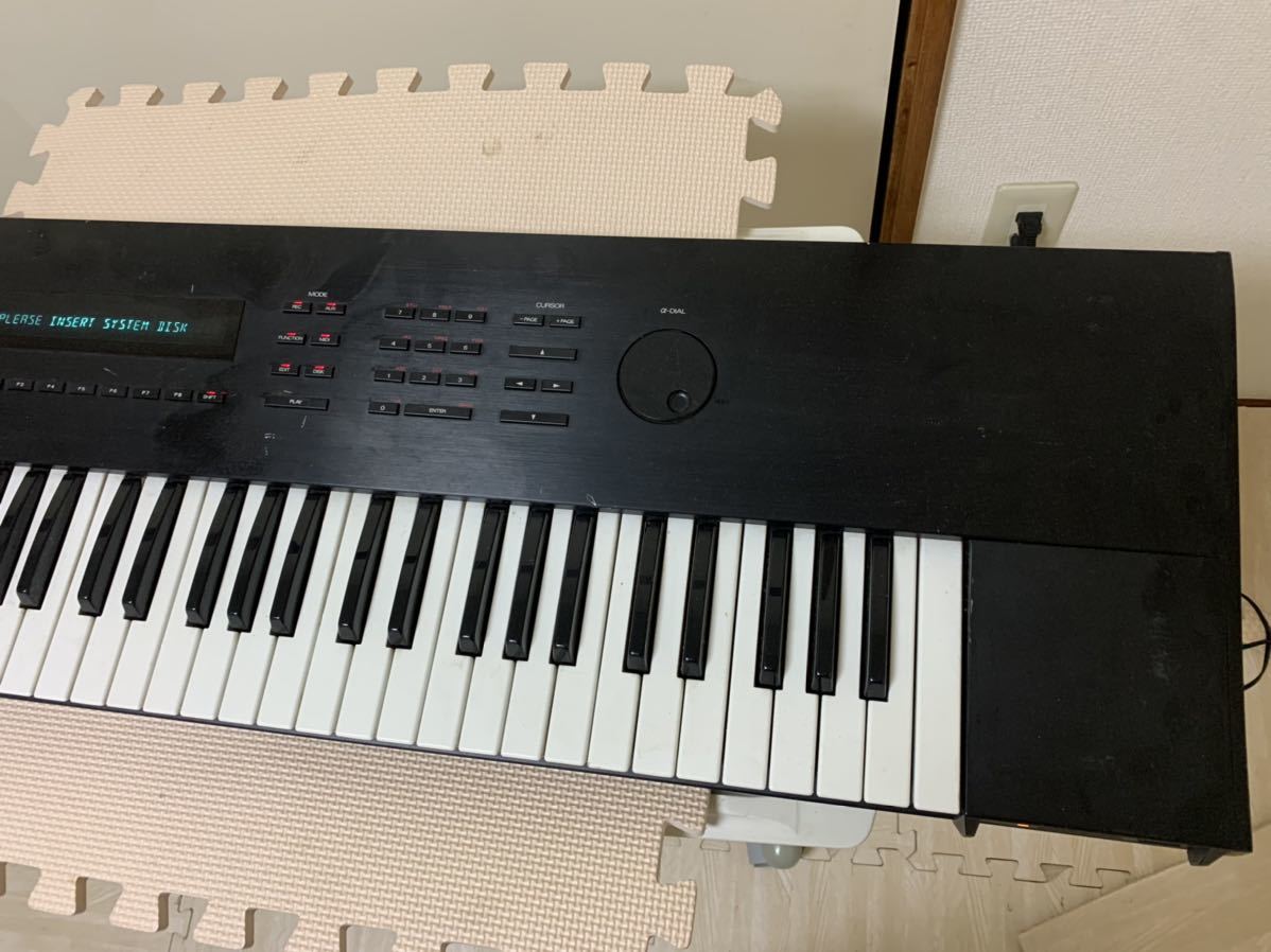 S-50 Roland Sampler | - (1986) WOLF FASCINATIONS – : Restoration