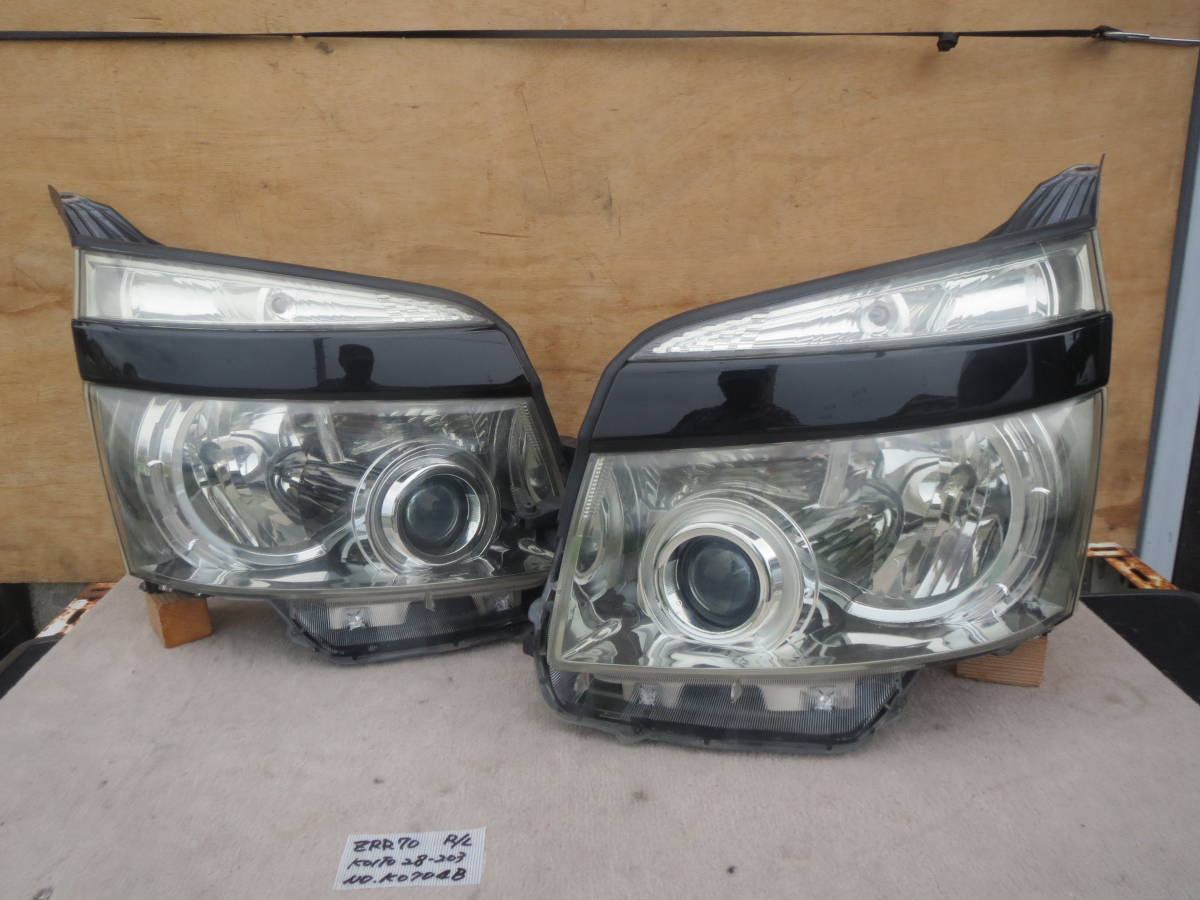 ヴォクシー HID 前期 ZRR70⁄75 左右 ヘッドライト 28-203 ヘッドライト 