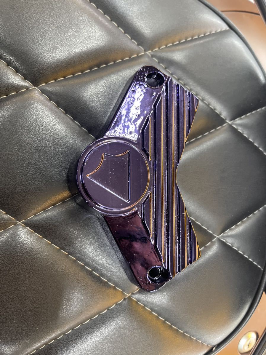 21年激安 ホンダ Cbr400f ヒューズボックスカバー 割れあり 当時物 絶版 旧車 Www Fucoa Cl