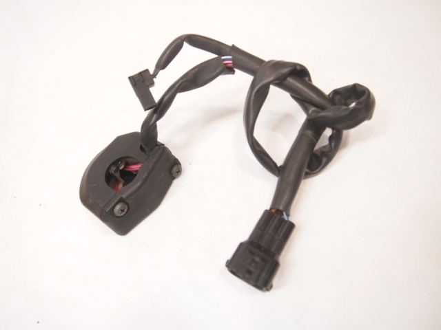 右ハンドルスイッチ（ZX－type）交換（カワサキ GPZ900R）by