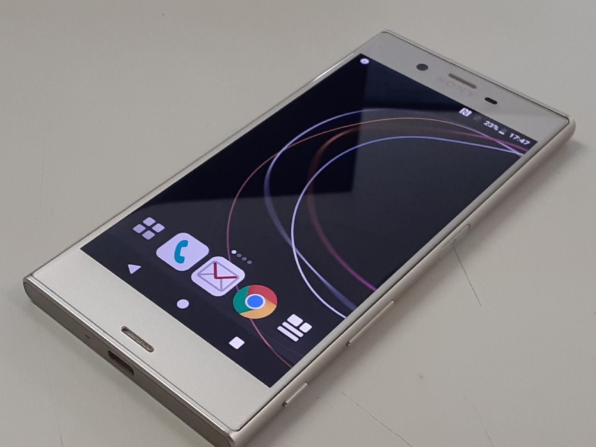 SO-03J Xperia XZs Silver シルバー docomo