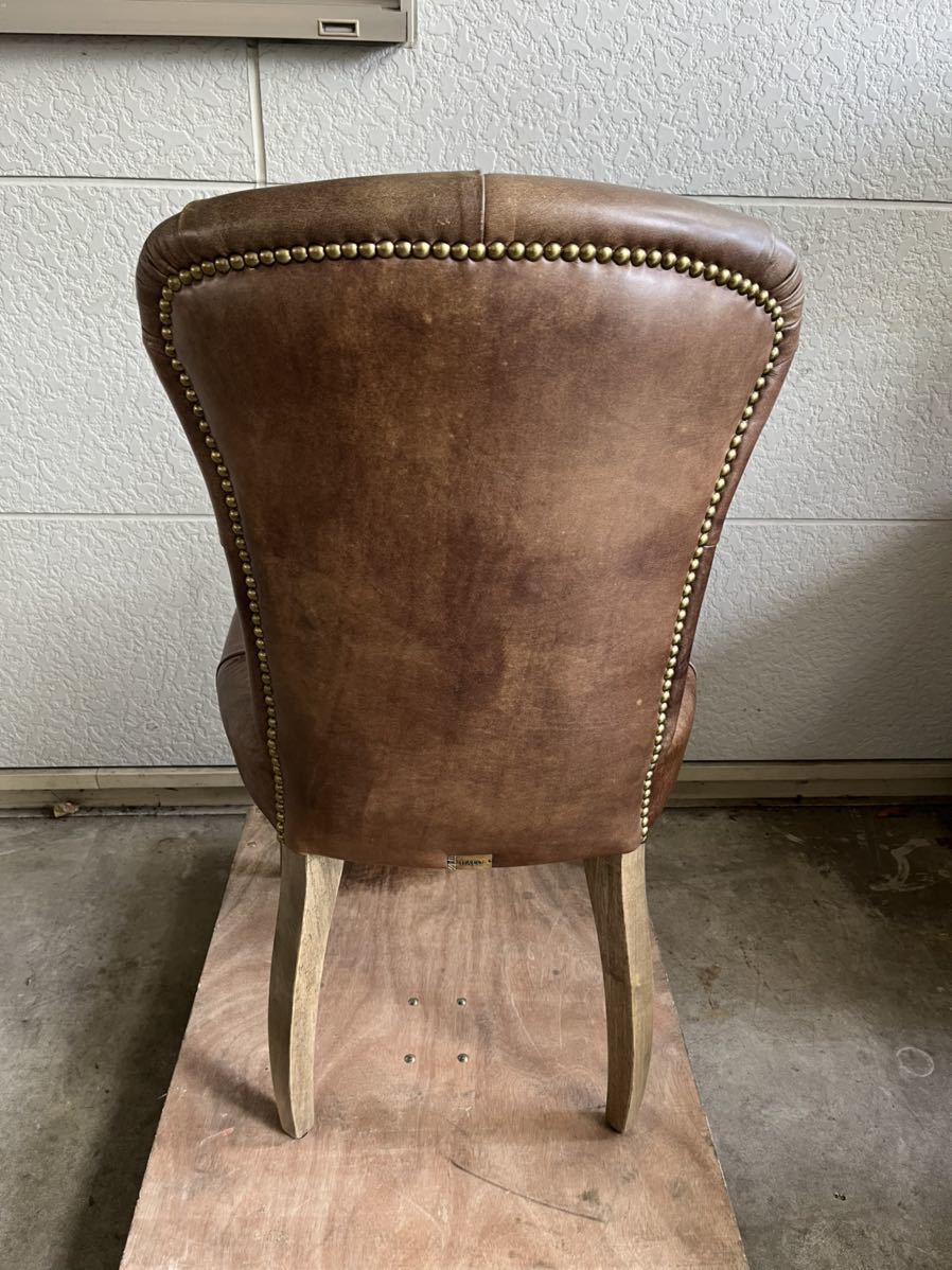 CHESTER CHAIR チェスターチェア HALO ⁄ TINOSSI キャメルが上品 