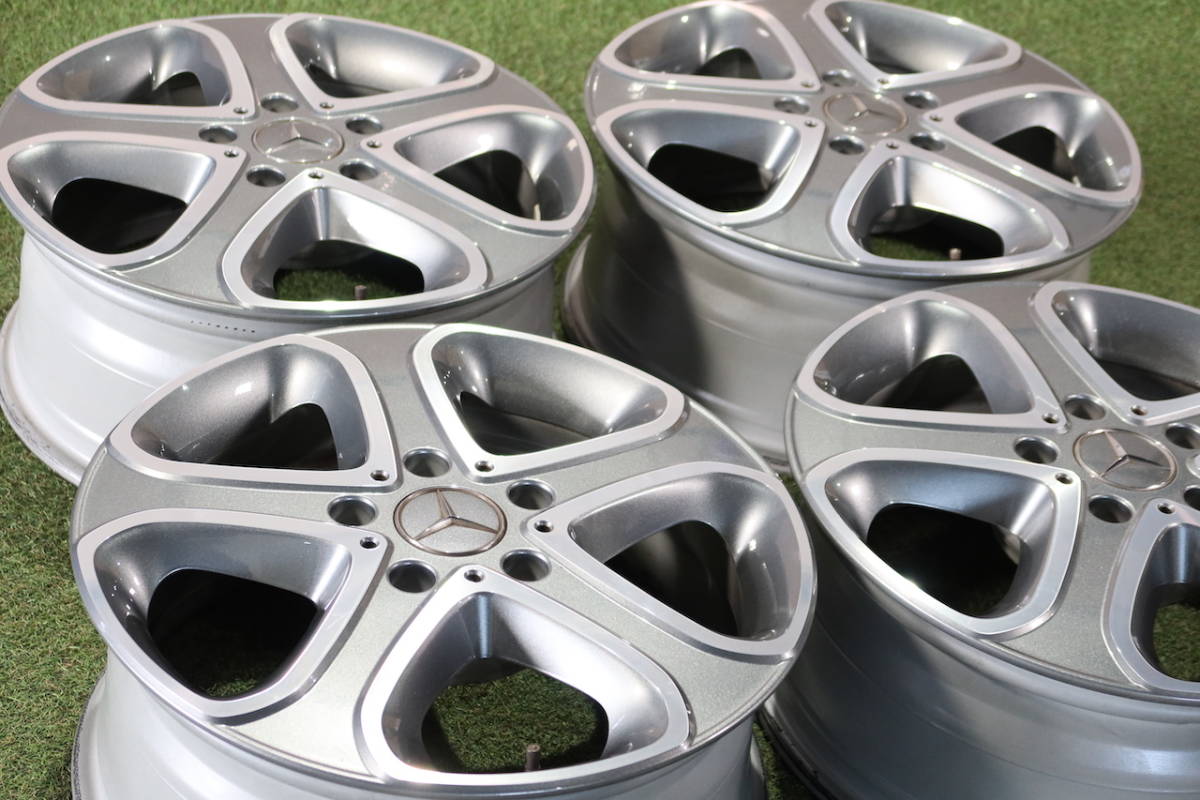 <希少!美品!>ベンツ W463 Gクラス G350 ブルーテック 35thアニバーサリーED 純正 18in 7.5J+43 PCD130 4本 品番:A4634012902 ゲレンデ Gクラス G G350d W463型Gクラスの真骨頂!限定G350dヘリテージエディションの魅力と価値