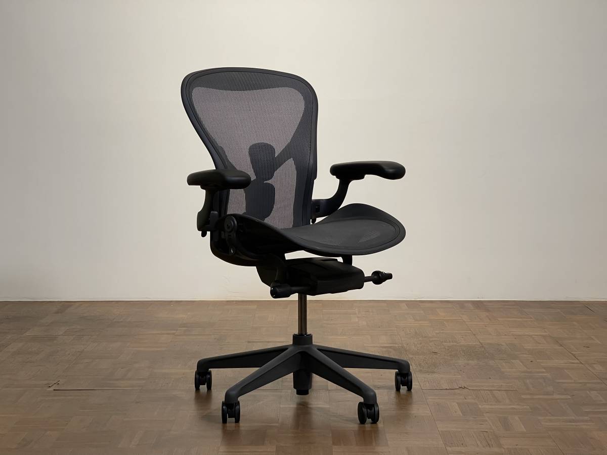 リマスタード アーロンチェア Herman Miller ハーマンミラー ⁄ Cサイズ 