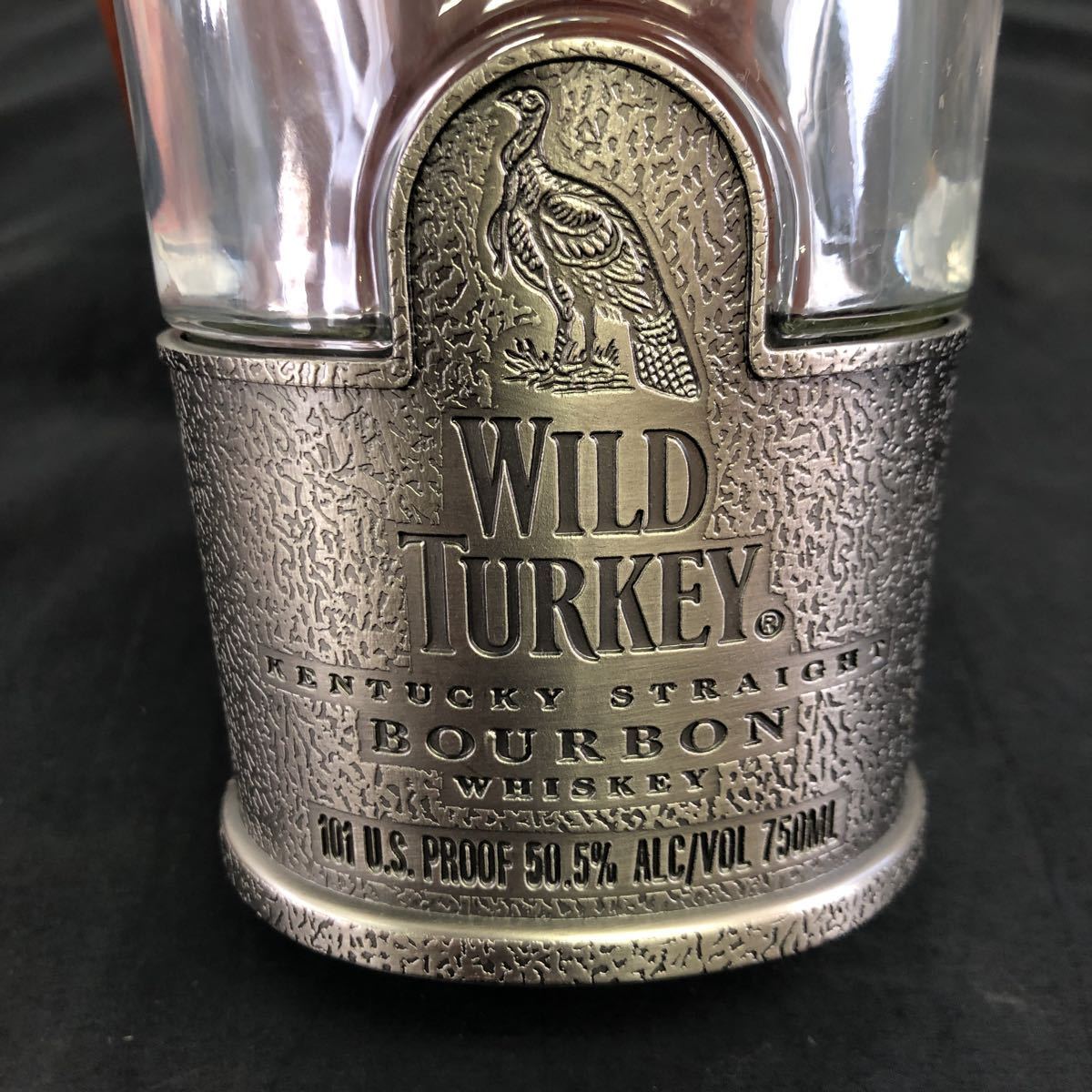 WILD TURKEY ウィスキーの空ボトル WILD TURKEY ウィスキーの空ボトル