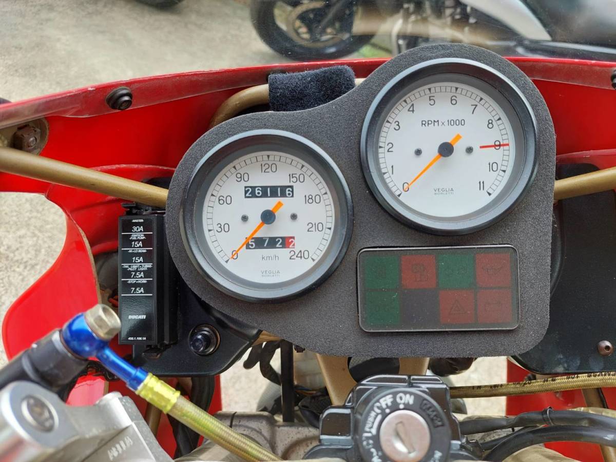 DUCATI 900SS 実動 26，116㎞ 【公式通販】