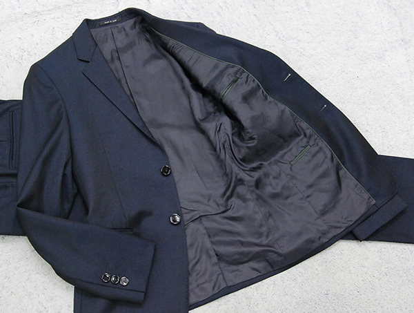 極美品 定価20万円 エンポリオアルマーニ EMPORIO ARMANI「DAVID LINE