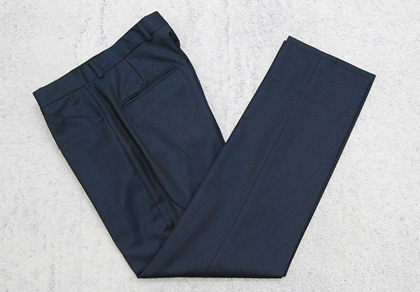 極美品 定価20万円 エンポリオアルマーニ EMPORIO ARMANI「DAVID LINE