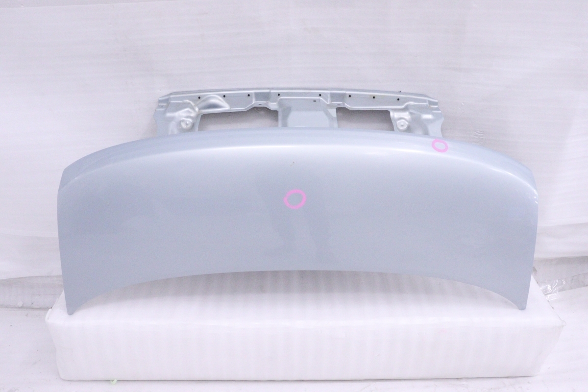 27-692★JF1 JF2 N-BOX ボンネット シルバー 補修用 60100-TY0-000ZZ フード 純正★ホンダ (DM) カスタム ボンネット JF1&frasl;2 ノイズ軽減 メンテナンス ボンネットを5Dカーボンでラッピング（ホンダ