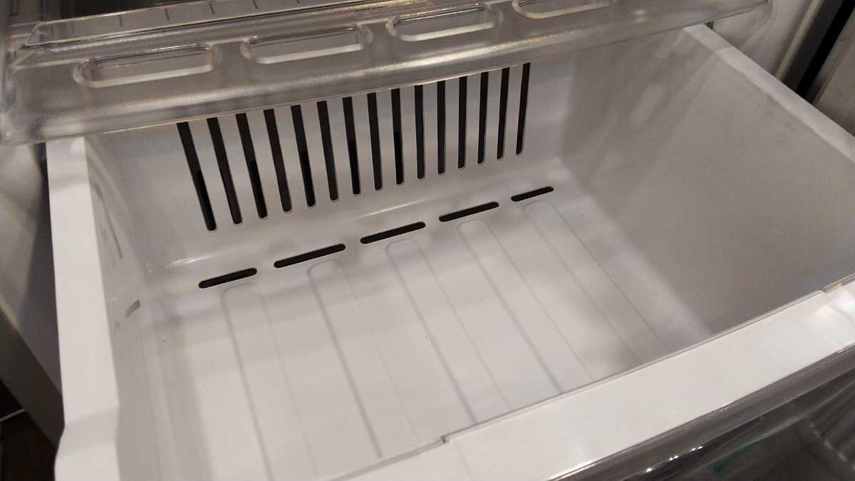 三菱 冷凍庫 MF-U12B-S 121L 冷凍 ストッカー ホームフリーザー 2017年 