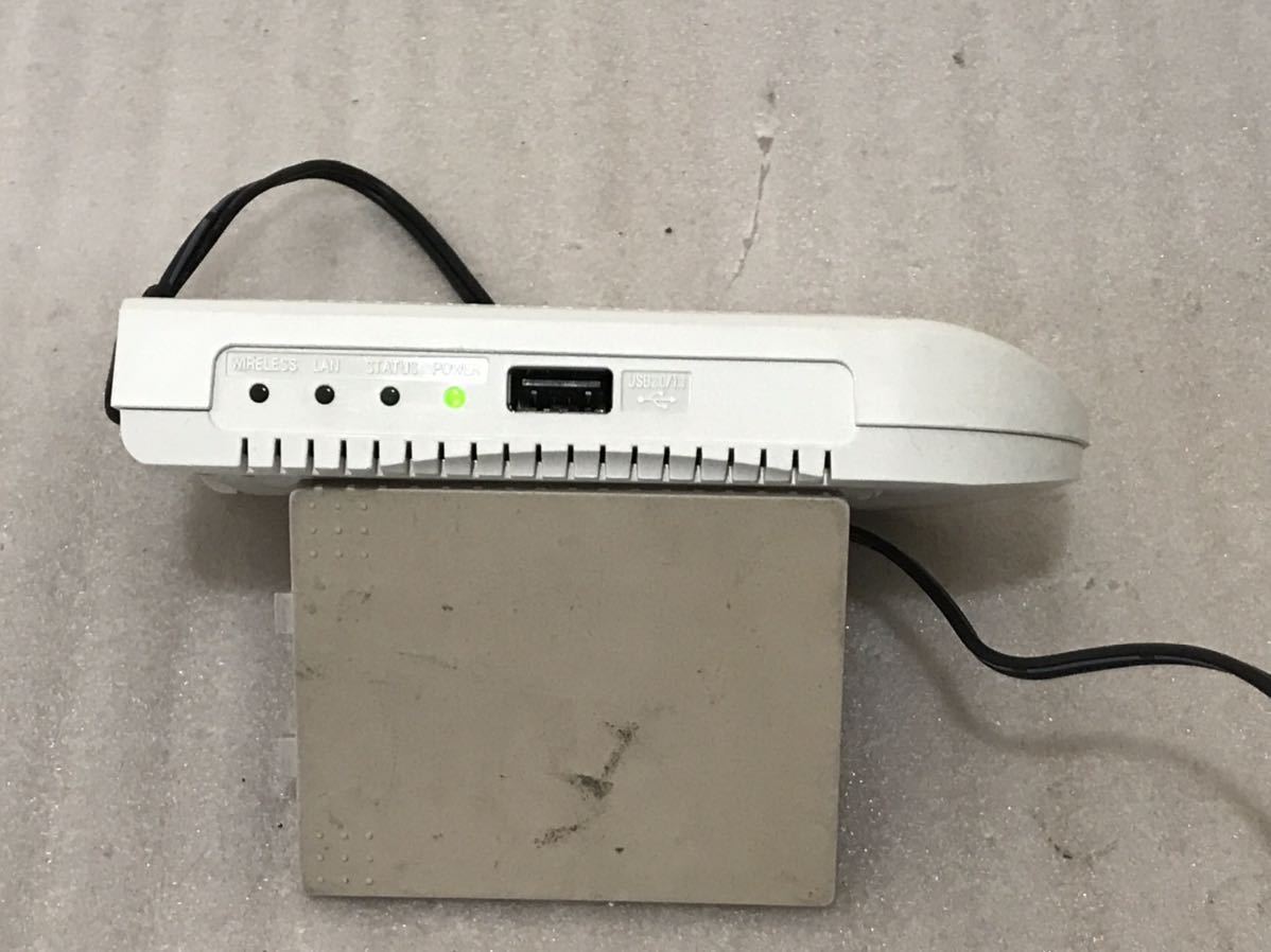 中古》BUFFALO LPV4-U2-300S 無線プリントサーバー