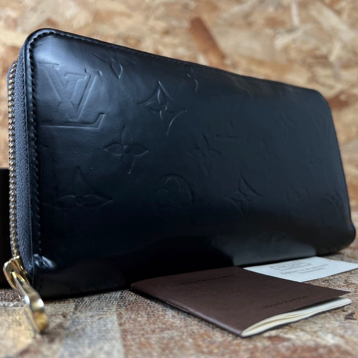 ルイヴィトン ジッピーウォレット VUITTON 型押し牛革 ノワール 定番✨ルイヴィトン✨エピ ルイヴィトン 1円★美品★ 黒 ジッピーウォレット ラウンドファスナー　財布 モノグラム 男女 ビトン ヴェルニ　SP5100 マットブラック