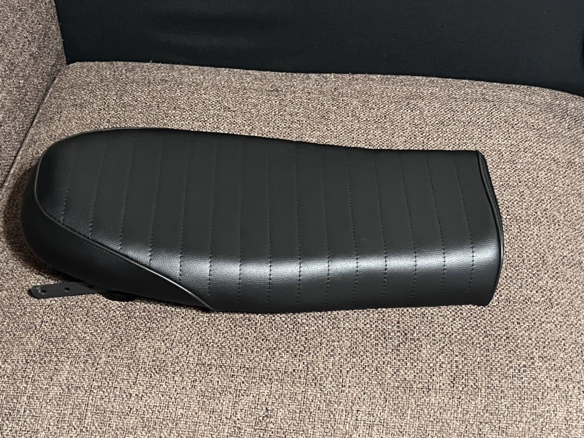 ホンダ GB250 シート 汎用 SR400 250TRカフェレーサー シート W400