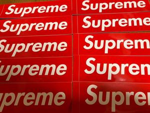 supreme ステッカーのYahoo!オークション(旧ヤフオク!)の相場・価格を