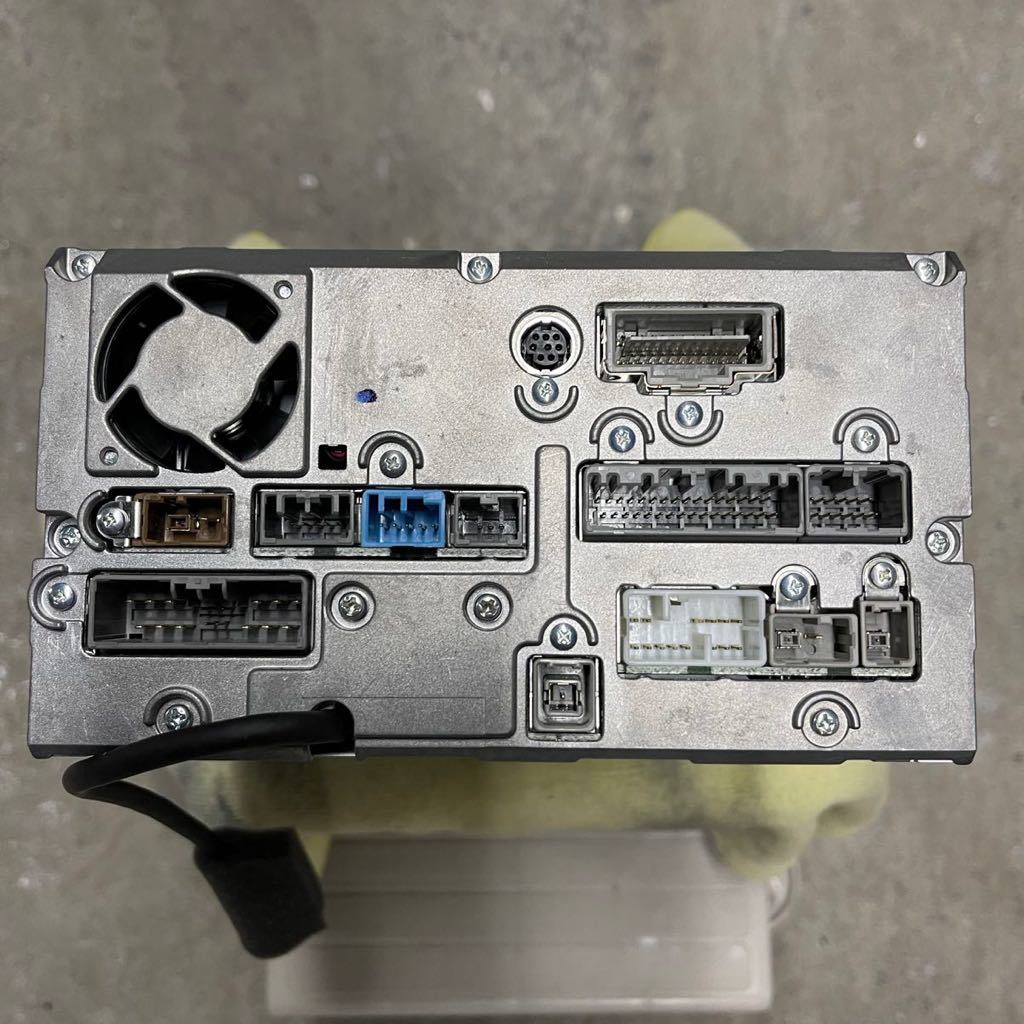 ☆CV5W デリカ D5 純正 MMCS J04 NR-261JM-07PAJ2 HDD ナビ 地図2010年 CD