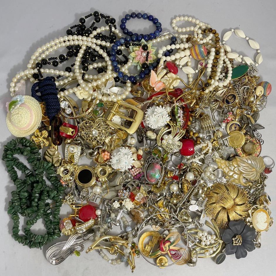 NN0707 132 遺品整理 ビンテージ レディース アクセサリー 大量セット