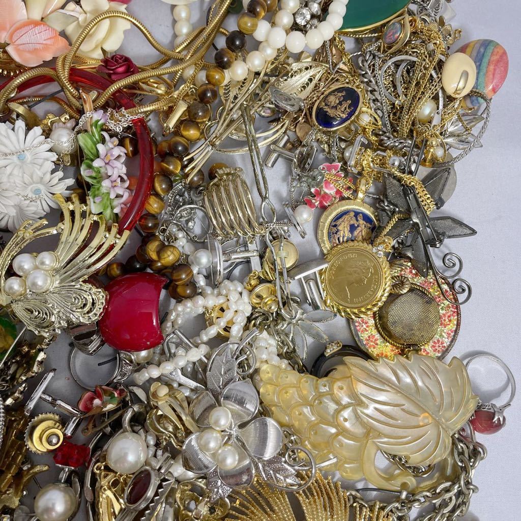 NN0707 132 遺品整理 ビンテージ レディース アクセサリー 大量セット