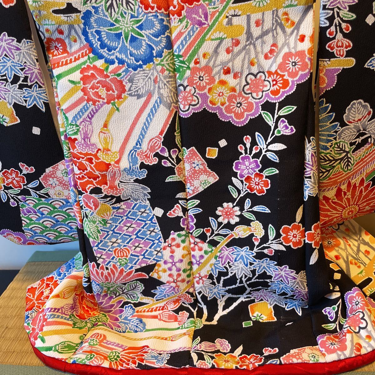 ミニ着物43cm×47cm正絹縮緬地 古布♪ 古布と縮緬細工の店