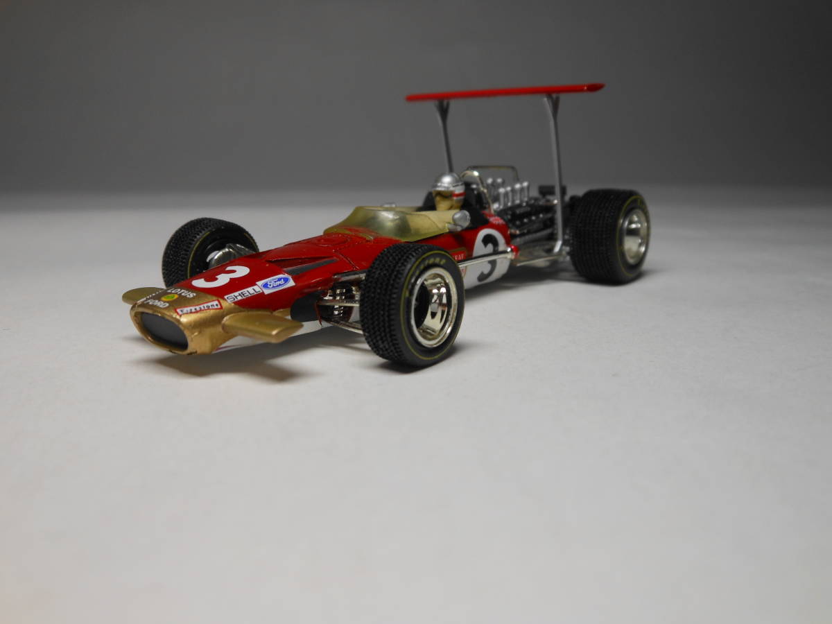 カルッツォ 1/43 ロータス49B “GOLD LEAF”…＃3 マリオ・アンドレッティ