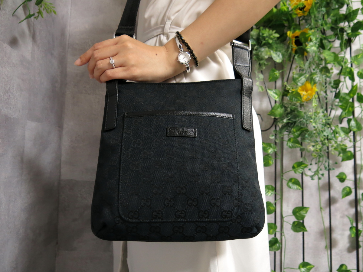 ○超美品○GUCCI グッチ○ナイロン カーフ レザー 本革○ワン 