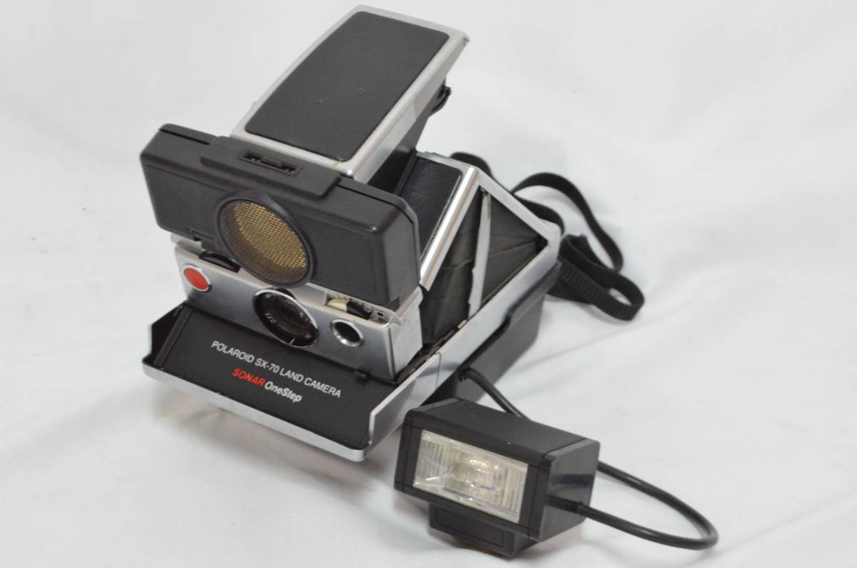 SX-70 Polaroid Sonar Camera Film - Black Instant Chrome POLAROID 