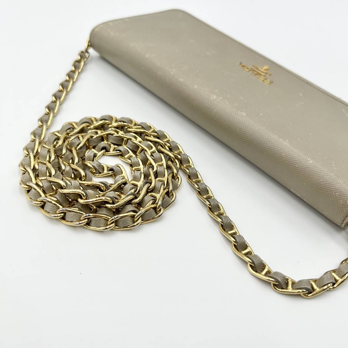 プラダ PRADA チェーンウォレット レディース サフィアーノ ブランド ウォレット dショッピング チェーン レザー 極美品 1円 |中古 PRADA(プラダ) (プラダ) 1M1290