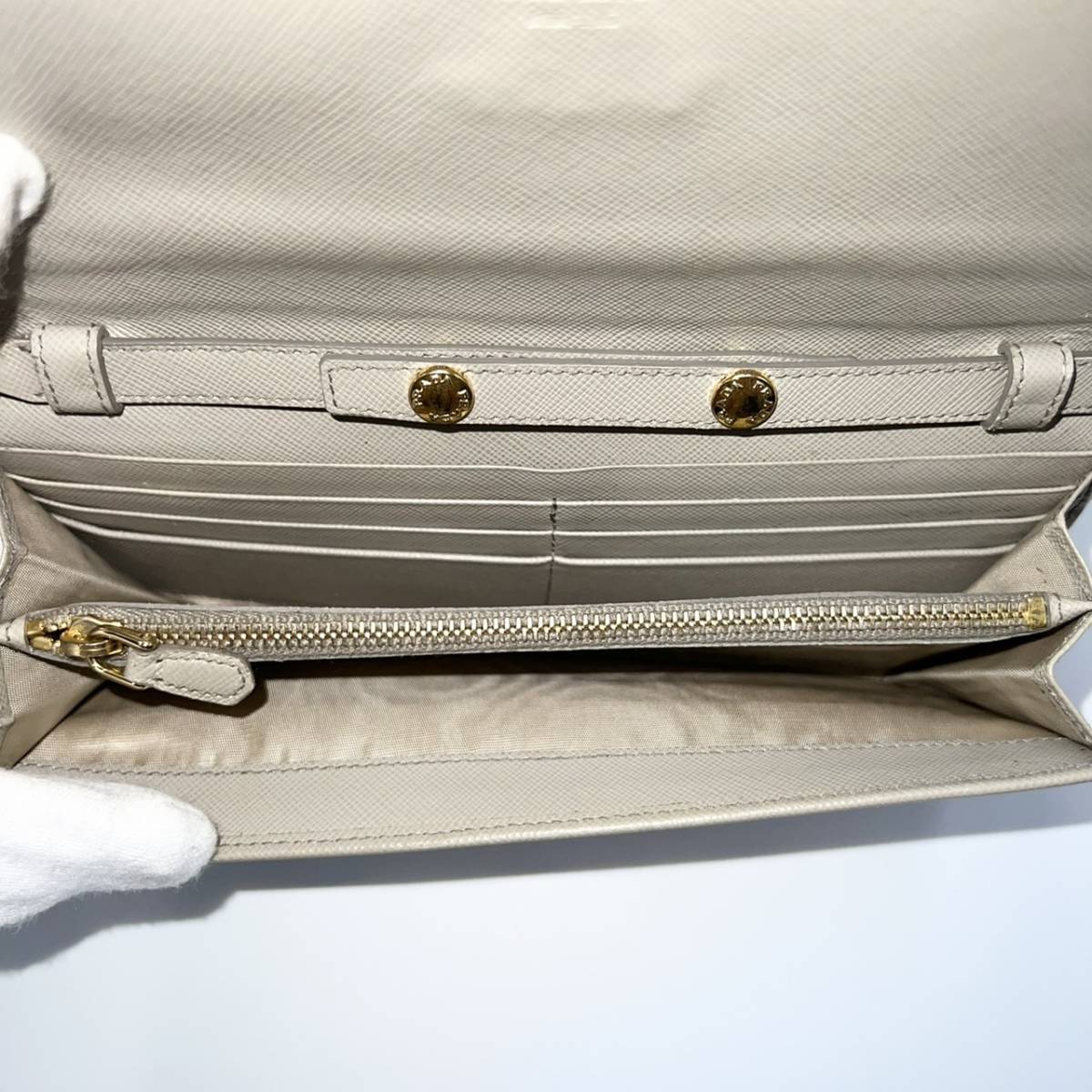 プラダ PRADA チェーンウォレット レディース サフィアーノ ブランド ウォレット dショッピング チェーン レザー 極美品 1円 |中古 PRADA(プラダ) (プラダ) 1M1290