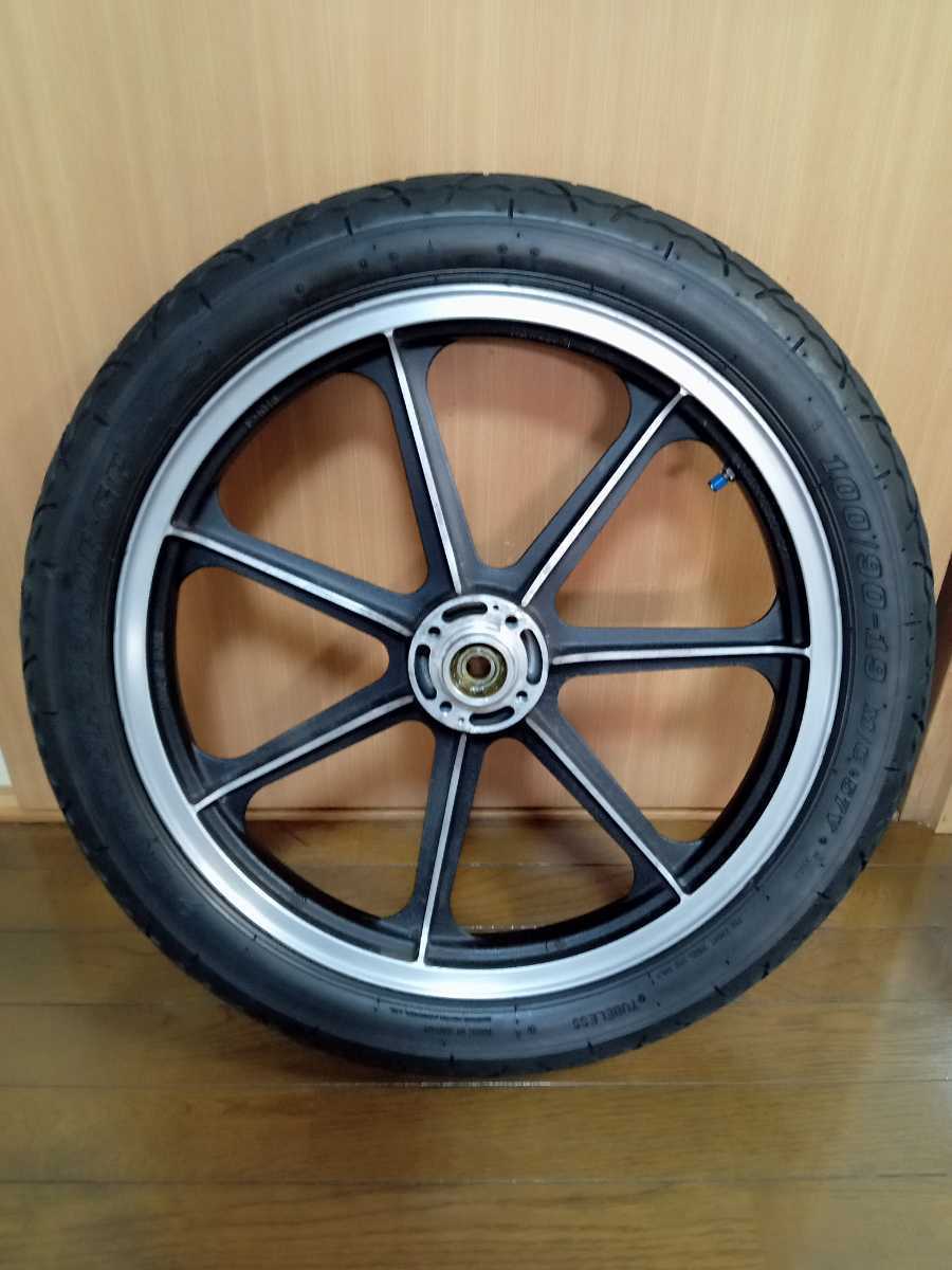 z1000mk2ホイールタイヤ Kawasaki kz1000mk2 フロントホイール19インチ