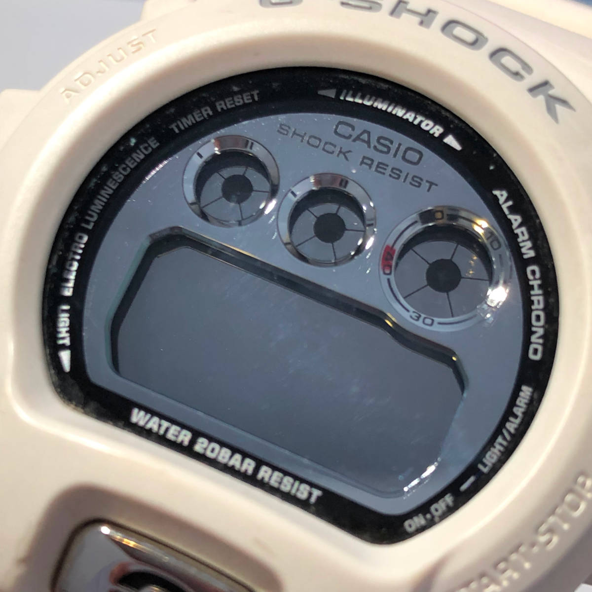 神102-12★ 1円 カシオ CASIO Gショック DW-6900MR 腕時計 メンズ ウォッチ デジタル ホワイト Ｇ-SHOCK 不動品