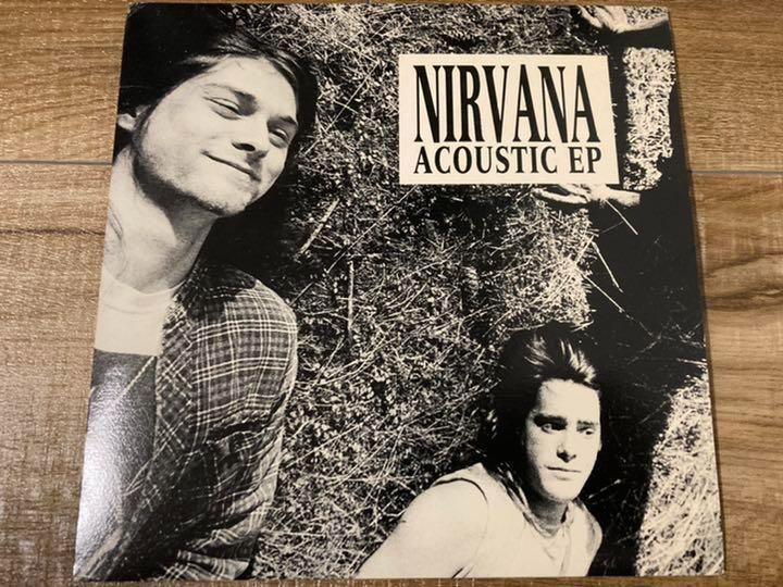 低価，大人気 NIRVANA 激レアプライベート盤 7インチ ACOUSTIC ep 入手困難 アコースティックバージョン カートコバーン(Nirvana)｜売買されたオークション情報、yahooの商品情報をアーカイブ公開 - オークファン N