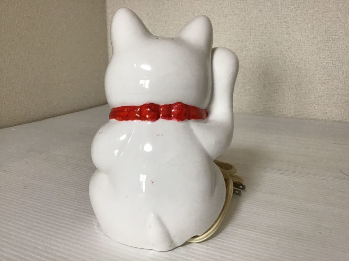 招き猫 金運 白猫 陶器 右手 照明器具 テーブルライト 来福招福 縁起物 陶器製 : 白 常滑焼 貯金箱 置物 招き猫（右手金運招き猫）3号白盛