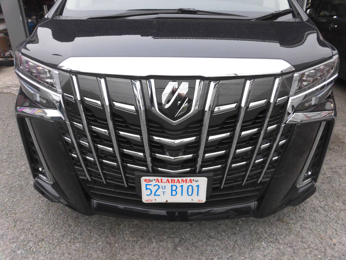 送料無料　綺麗です　美品 アルファード AGH30W 後期 純正 フロントバンパー 52119-58988-C1 ◆カラー番号220ブラック_1