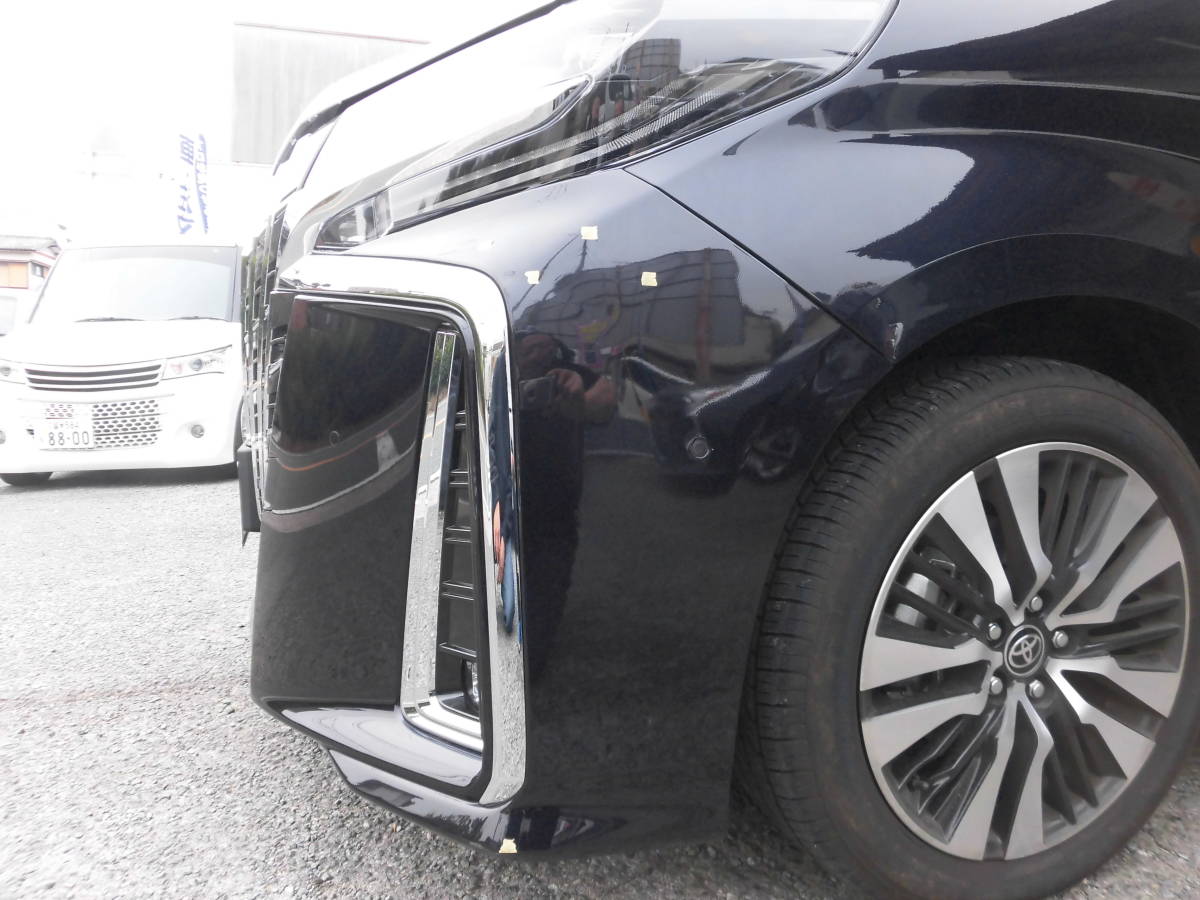 送料無料　綺麗です　美品 アルファード AGH30W 後期 純正 フロントバンパー 52119-58988-C1 ◆カラー番号220ブラック_2