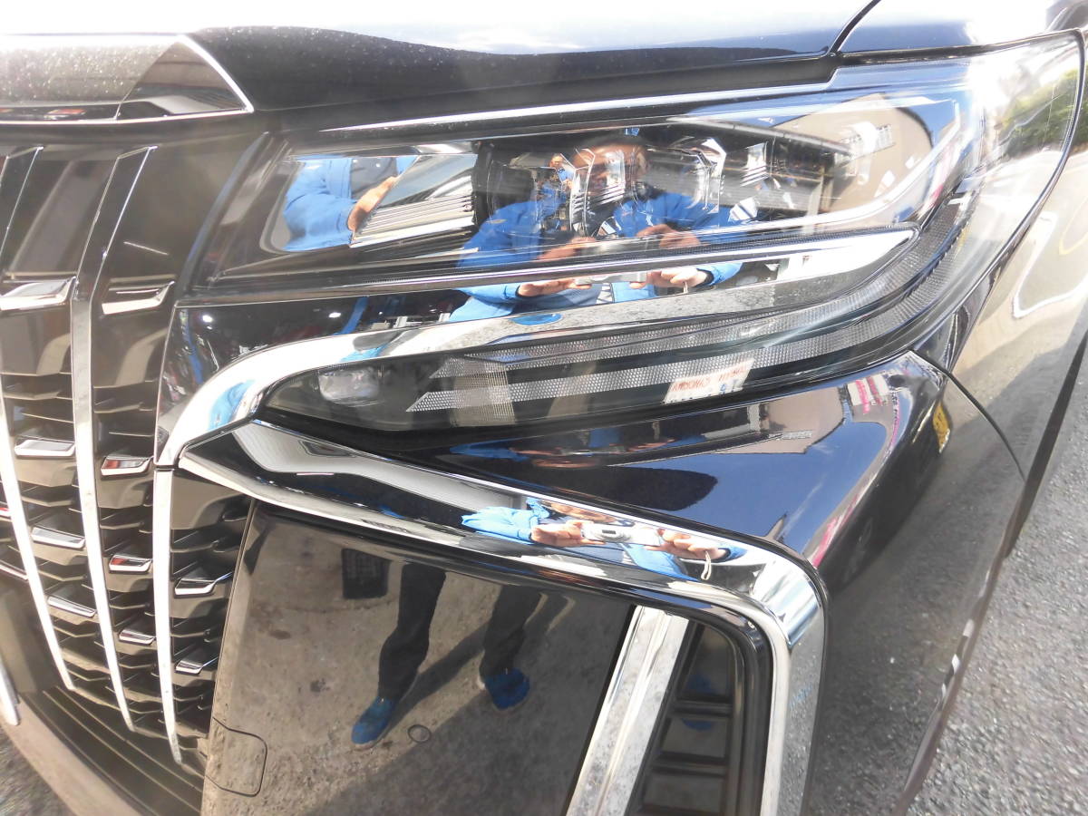 送料無料　綺麗です　美品 アルファード AGH30W 後期 純正 フロントバンパー 52119-58988-C1 ◆カラー番号220ブラック_7