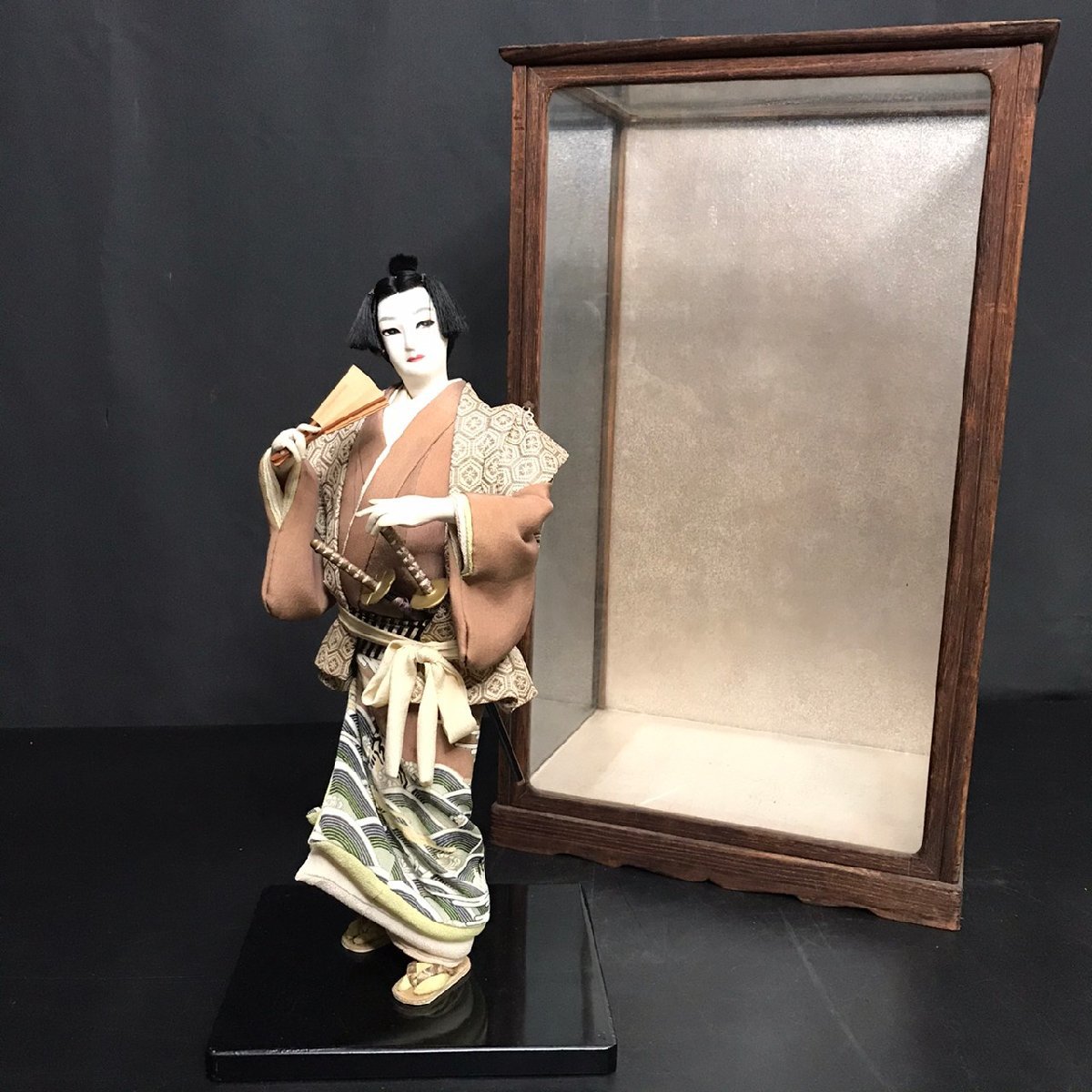 日本人形（京人形）ガラスケース入り