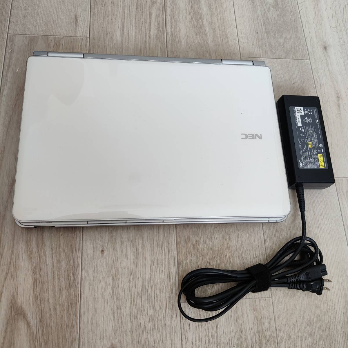 W74750】NEC LaVie PC-LL750ES6W corei7 4GB 750GB 本体 充電器