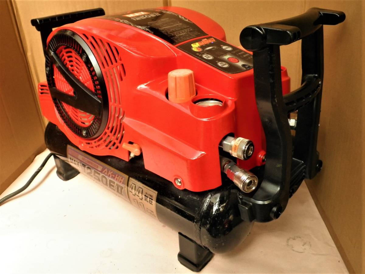 MAX エアコンプレッサーAK1250EⅡ赤美品(４５気圧　高圧専用機）分解オーバーホール整備品 MAX | 45気圧エアコンプレッサ高圧・常圧エア取 45気圧スーパーエアコンプレッサ マックス(株) エアコンプレッサ(エア