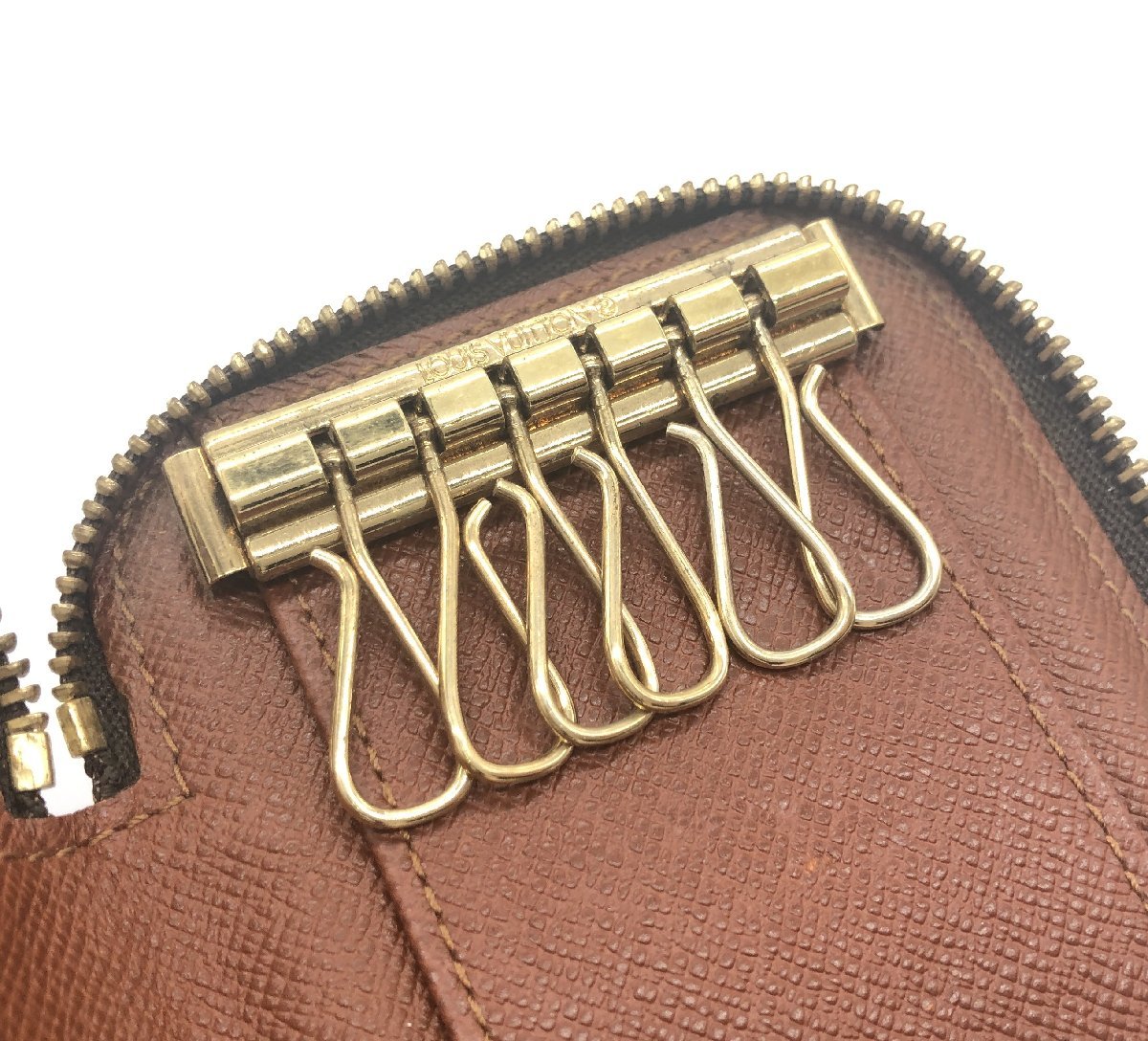 LOUIS VUITTON ルイヴィトン LV モノグラム 6連キーケース ポシェット