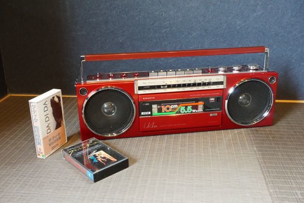 1981年製 ラジカセ『おしゃれなテレコU4』☆三洋電機 MR-U4SX ☆CITY