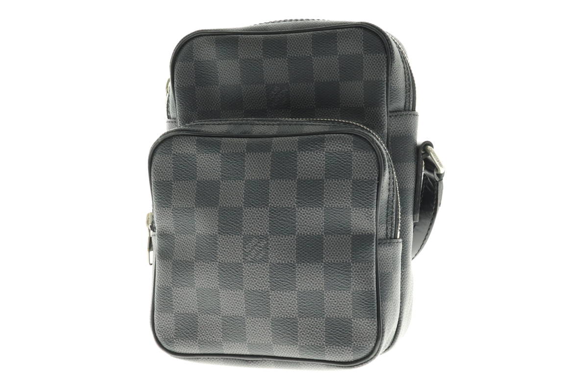 【お買い得，得価】 VMPD4-86-1 LOUIS VUITTON ルイヴィトン ショルダーバッグ レム ダミエグラフィット 斜め掛け メンズ ブラック 黒 保存袋付き(ダミエ・グラフィット)｜売買されたオークション情報、yahooの商品情報 かばん、バッグ