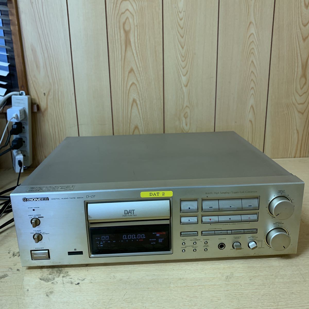 Pioneer パイオニア DATデッキ D-07 D-07 Pioneer DATデッキ PIONEER of DAT パイオニア D-07A