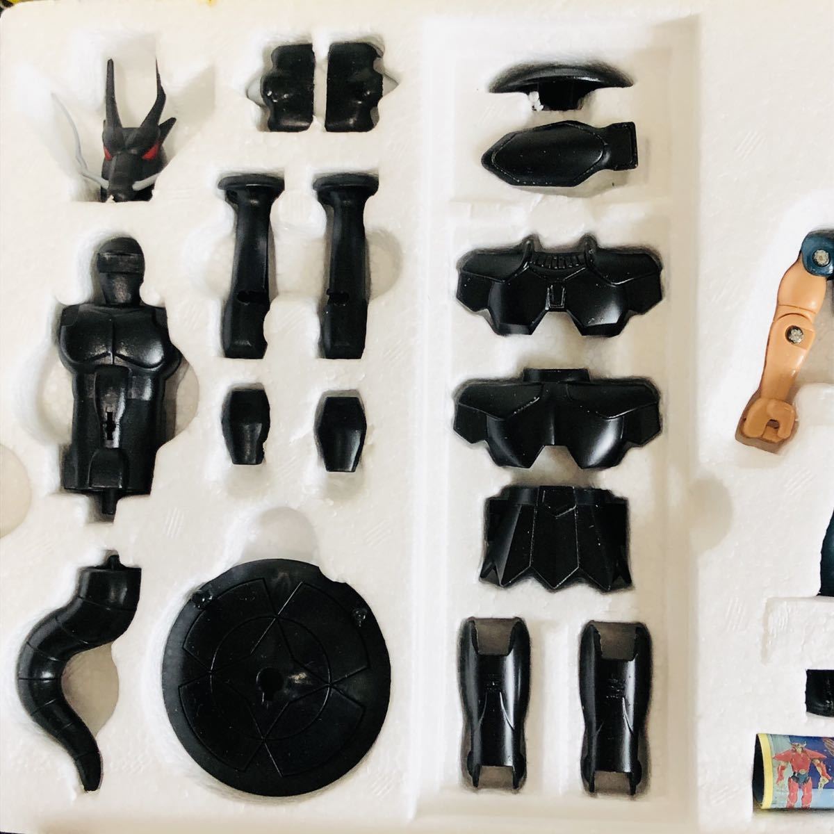 聖闘士星矢　ブラックスワンクロス　聖衣大系　未使用に近い美品 新品聖闘士星矢ブラックスワンクロス聖衣大系