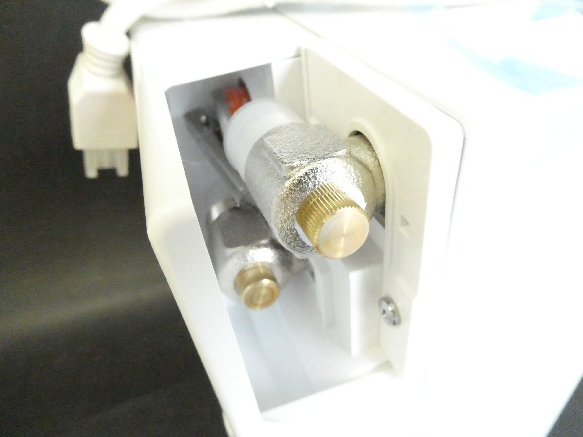 08 78-511870-20 ☆ [Y] (31) 美品 TOTO 湯ぽっと REWF03A11S 小型電気温水