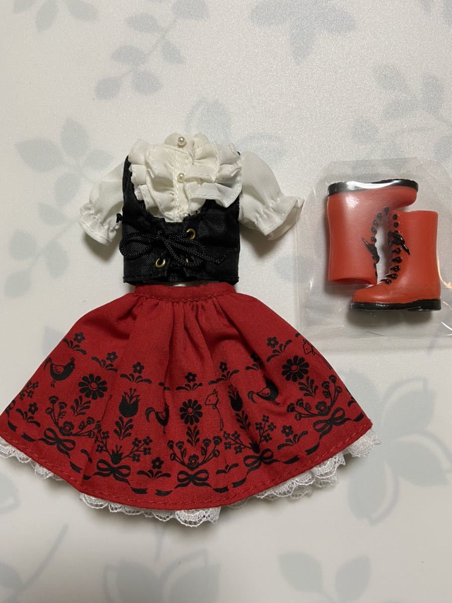 お得，新作登場 ネオブライス カズンオリヴィア アウトフィット(服、靴)｜売買されたオークション情報、yahooの商品情報をアーカイブ公開 - オークファン 服、靴