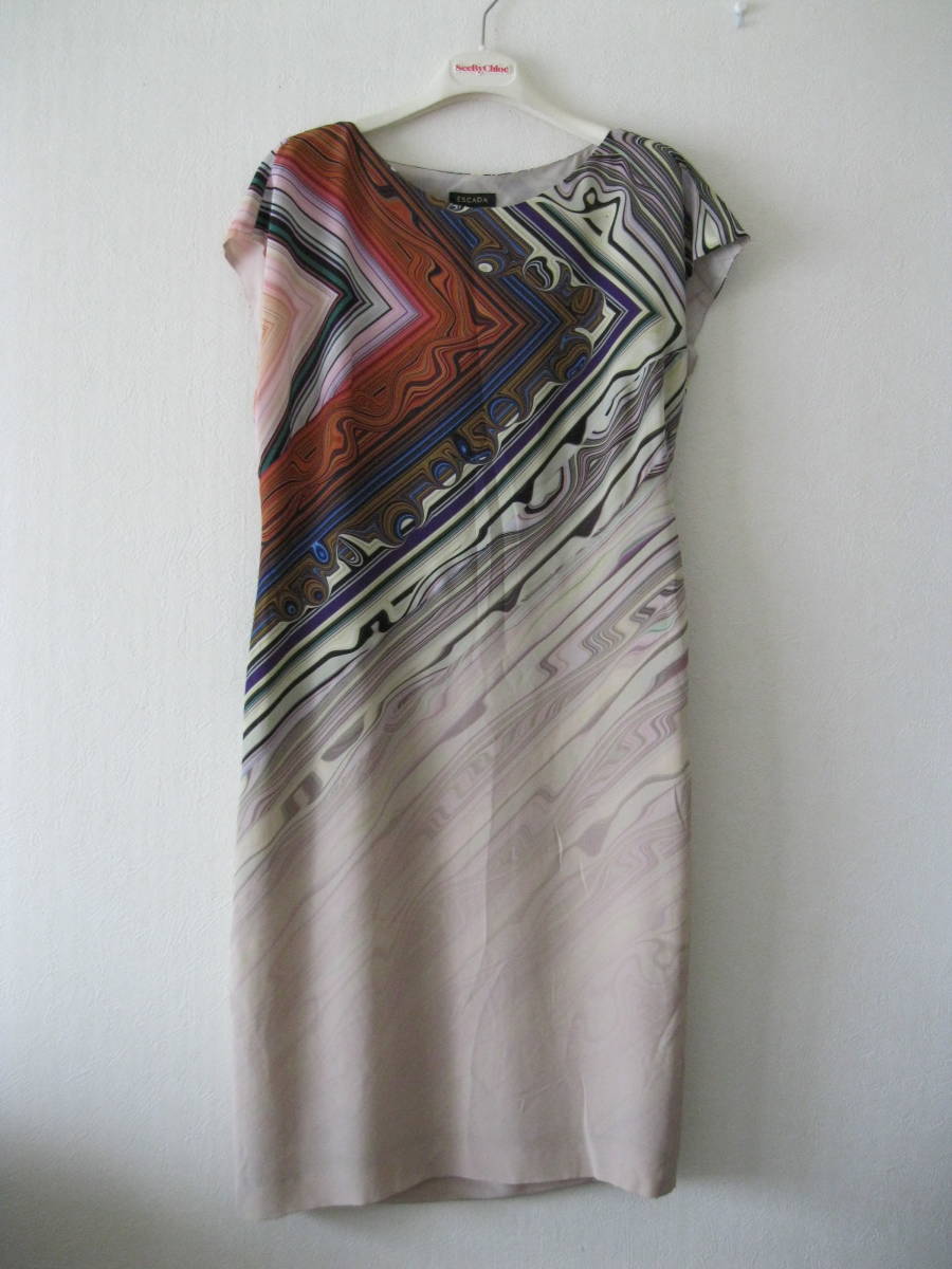 ESCADA エスカーダ シルクデザインワンピース ESCADA エスカーダ ワンピース 0 LA6353 155／80